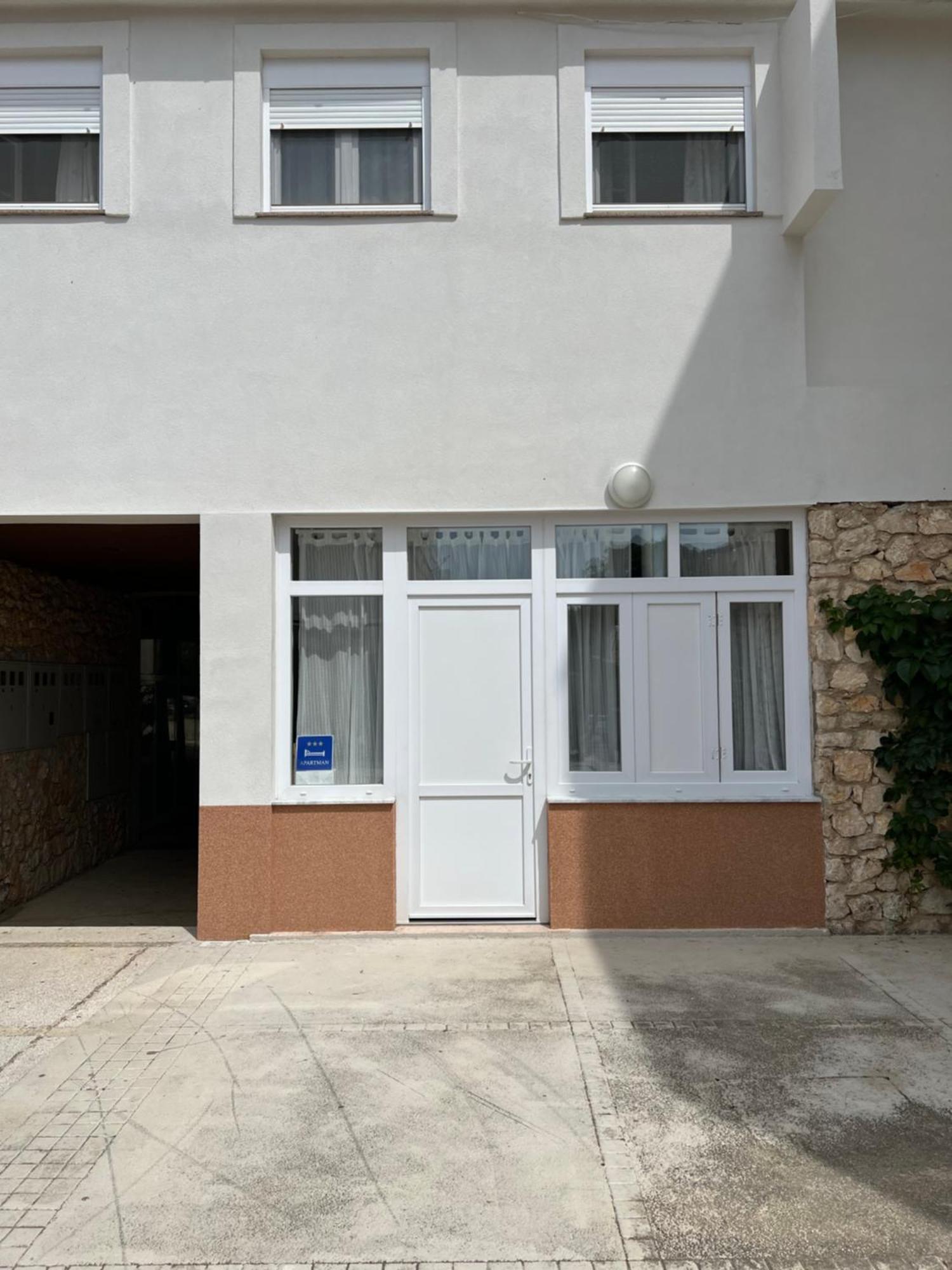 City Center Gajac Novalja Exterior foto